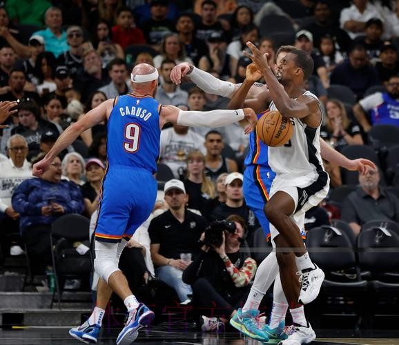 常规赛1月14日：马刺VS雷霆 集锦